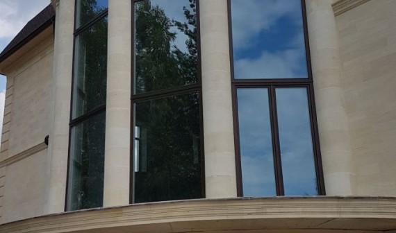 Рублево-успенское шоссе, п.Горки-2, окна из дуба