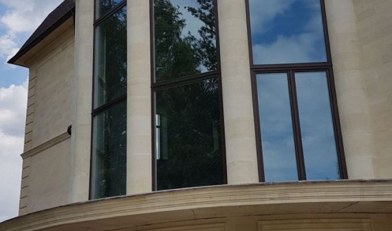 Рублево-успенское шоссе, п.Горки-2, окна из дуба